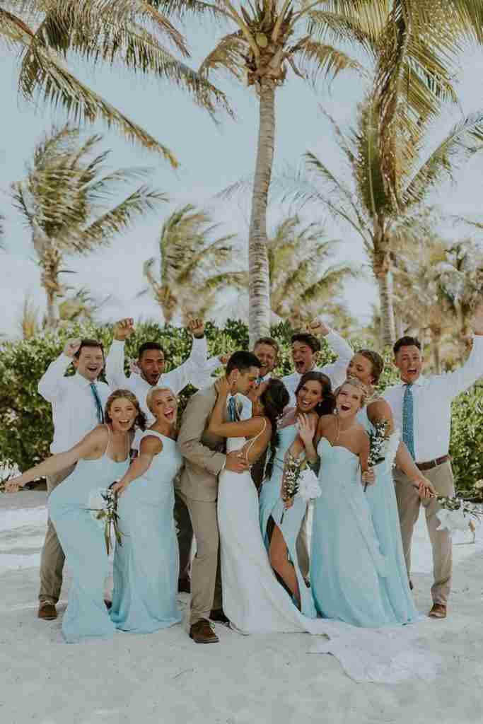 Coastal Charm: Designing a Dream Beach Wedding Ceremony